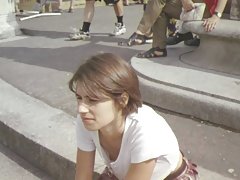 Girls don't know about their tits was see in downblouse